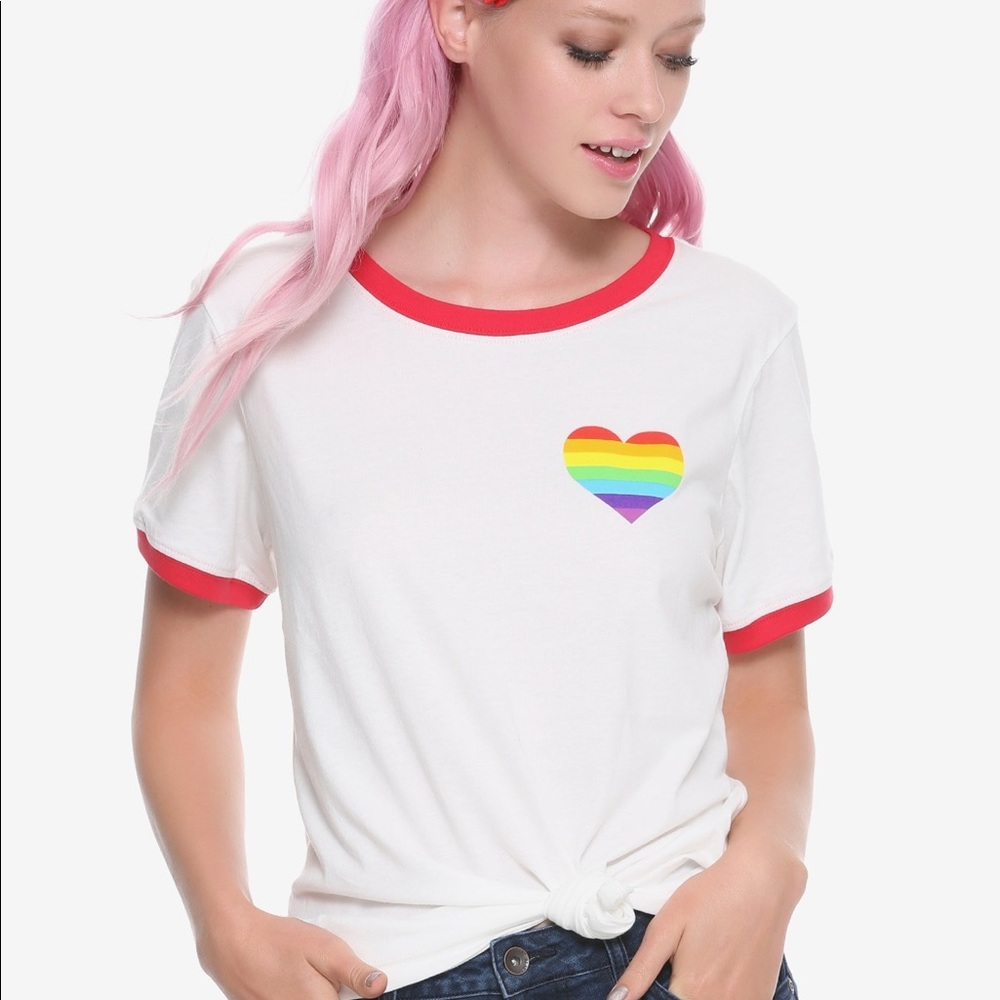 NWOT Black matter LGBT pride shirt
